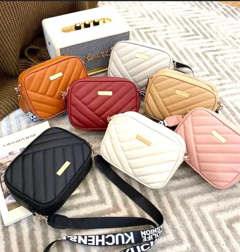 Dafoul Crossbody Bags for Women – Stylish Mini Shoulder Bag | 9 Colors | Affordable Fashion Bag Pakistan Dafoul stylish crossbody bag for women in multiple colors with long strap premium quality affordable handbag Pakistan