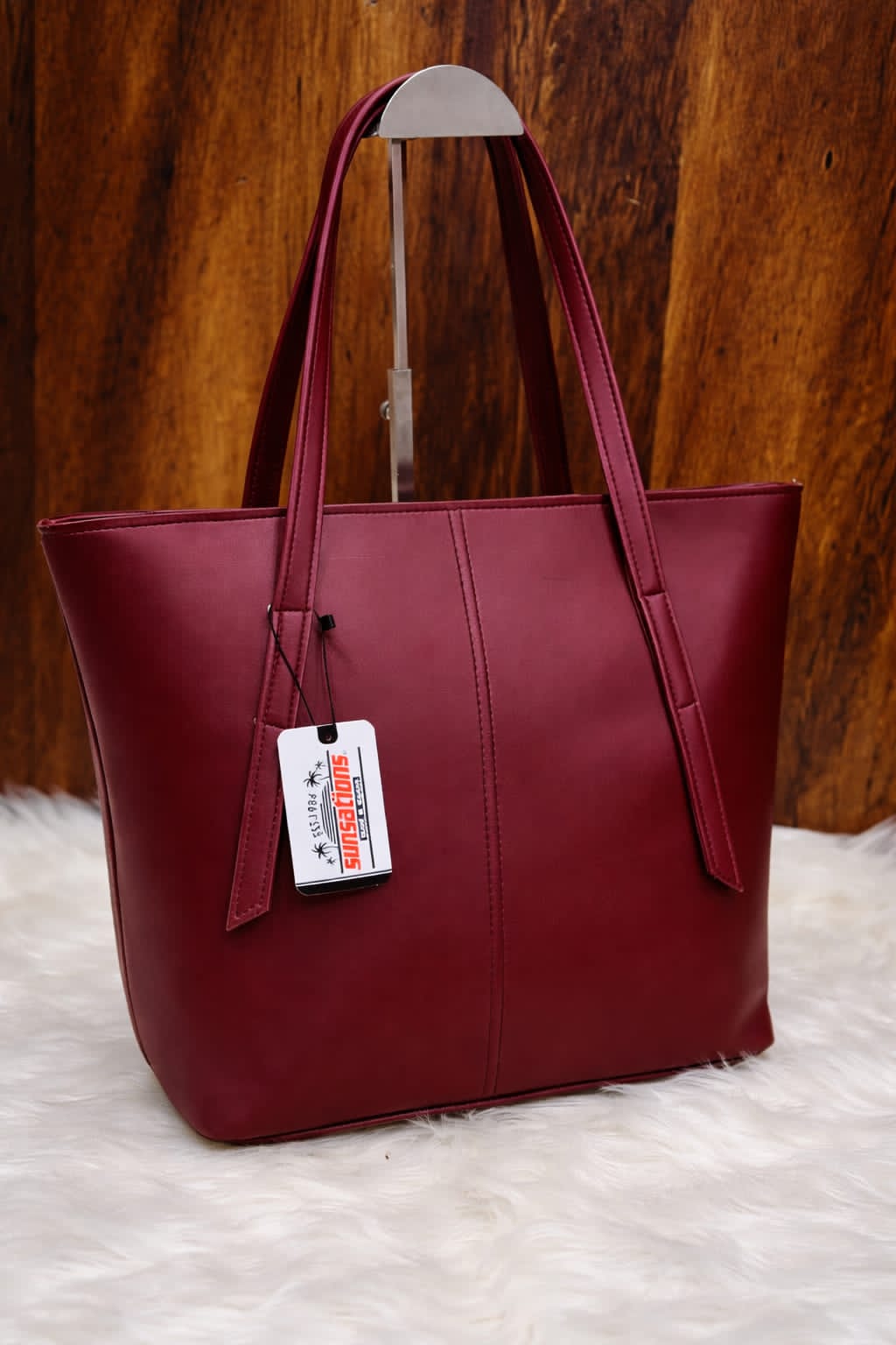 Premium Tote Bag for Women – Soft Leather Handbag | Stylish Office & University Bag Pakistan Fashion bags collection featuring stylish handbags and accessories