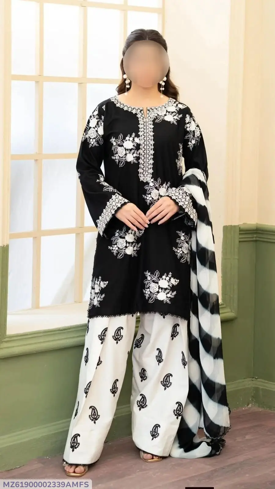 women's 3 pcs unstitched embroidered lawn suit with diamond dupatta women's 3 pcs unstitched embroidered lawn suit with diamond dupatta