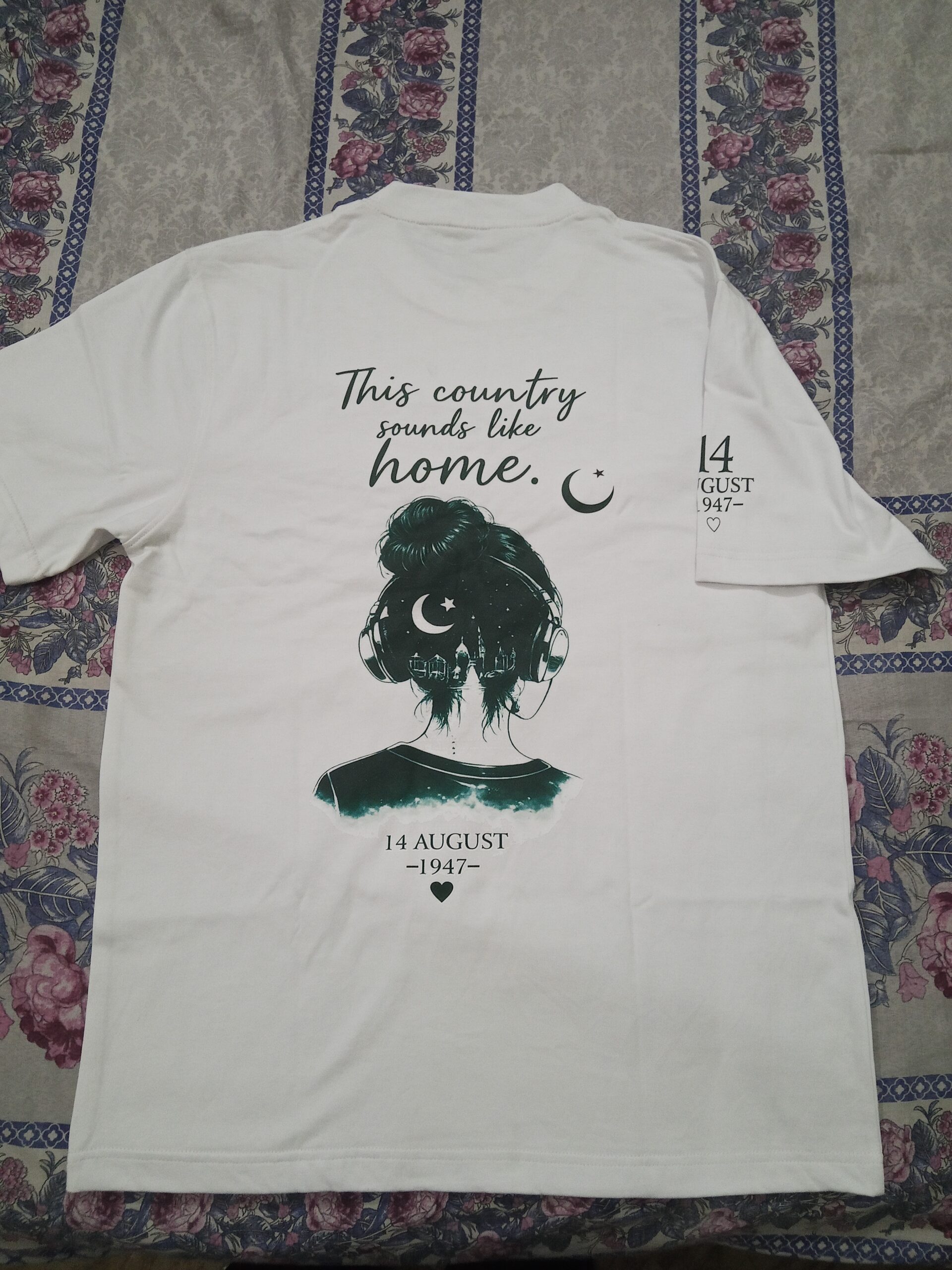 premium pakistan 14 august cotton graphic t shirt | independence day tee premium pakistan 14 august cotton graphic t shirt | independence day tee