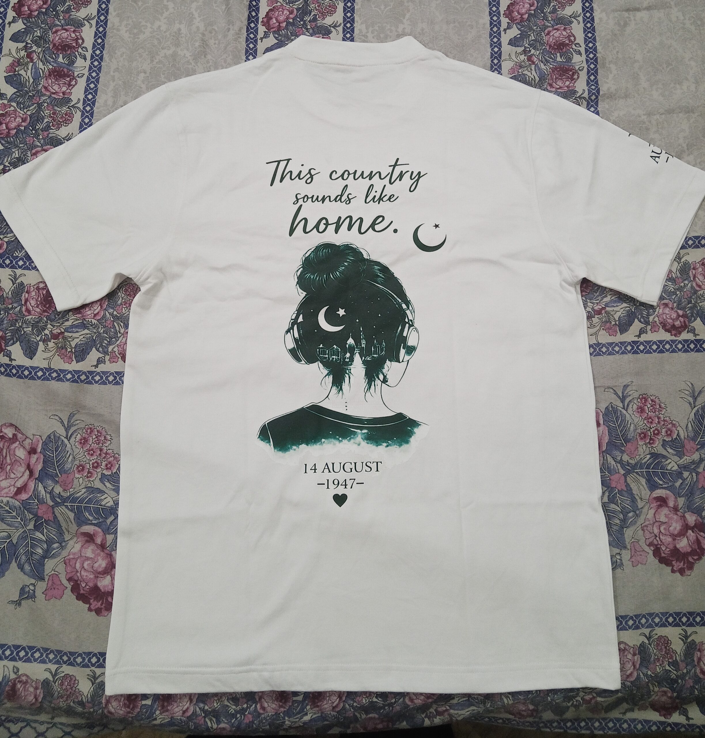 premium pakistan 14 august cotton graphic t shirt | independence day tee premium pakistan 14 august cotton graphic t shirt | independence day tee